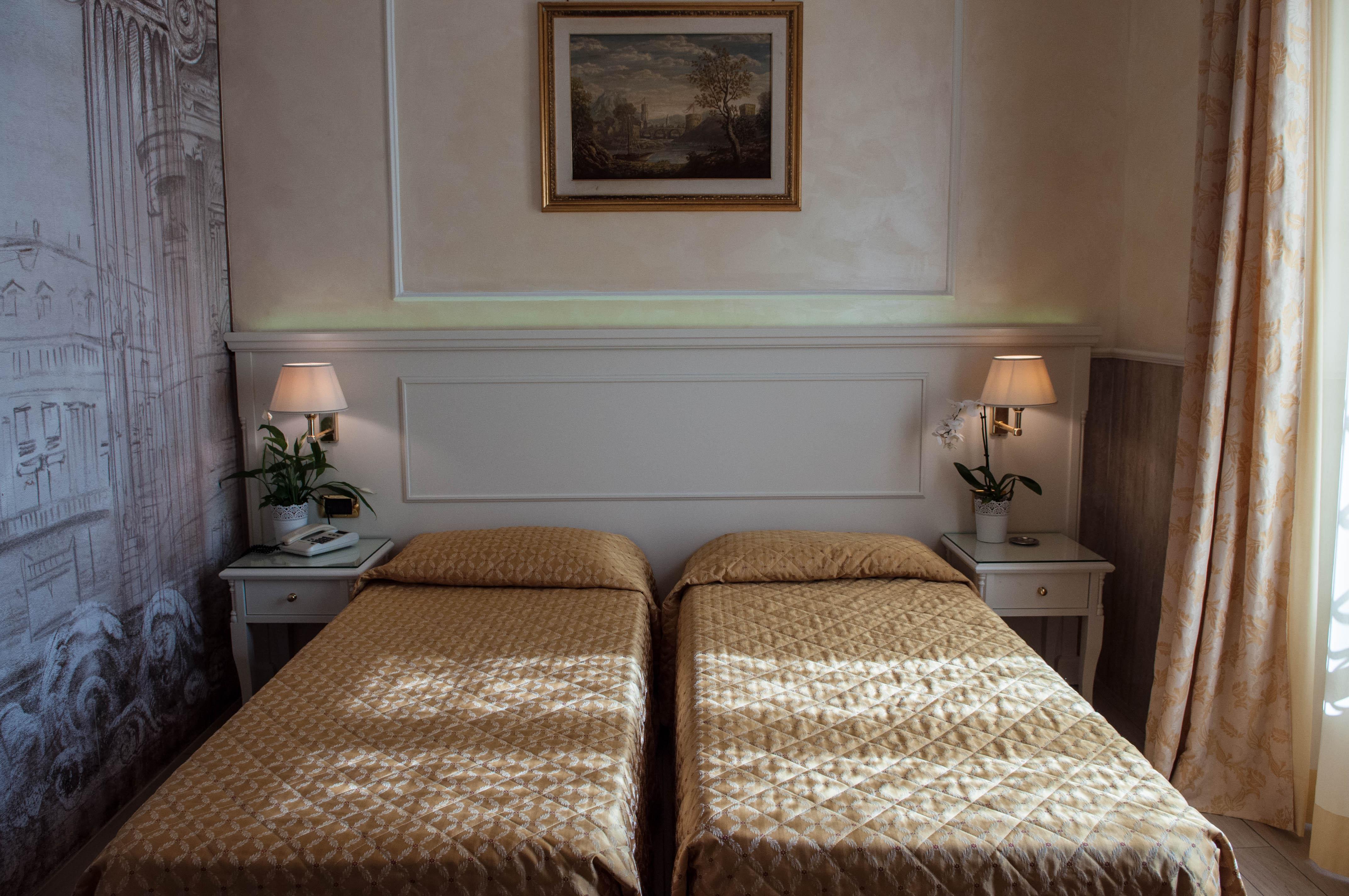 Hotel Palladium Palace Rzym Zewnętrze zdjęcie