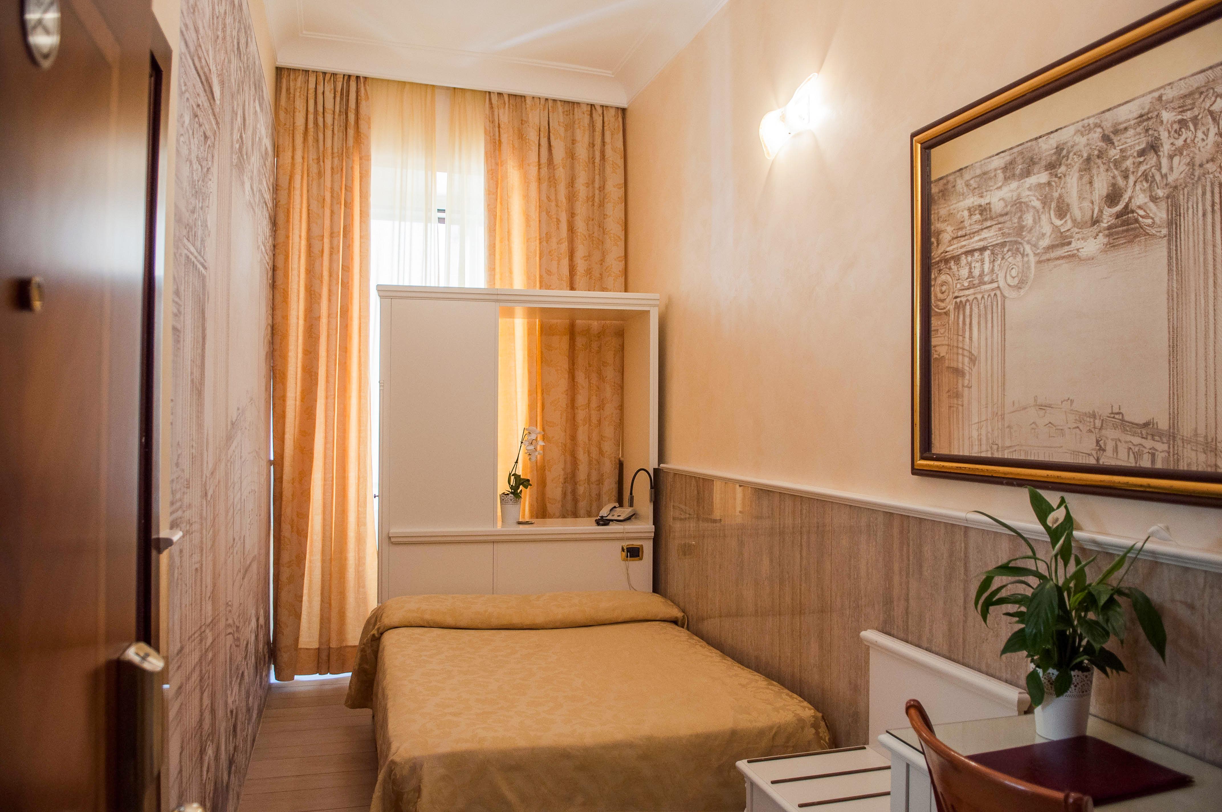 Hotel Palladium Palace Rzym Zewnętrze zdjęcie